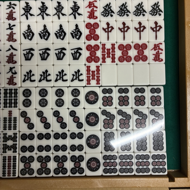 全自動卓用麻雀牌 全自動麻雀卓「スパイダー」専用 麻雀牌（緑色） : 麻雀用具専門